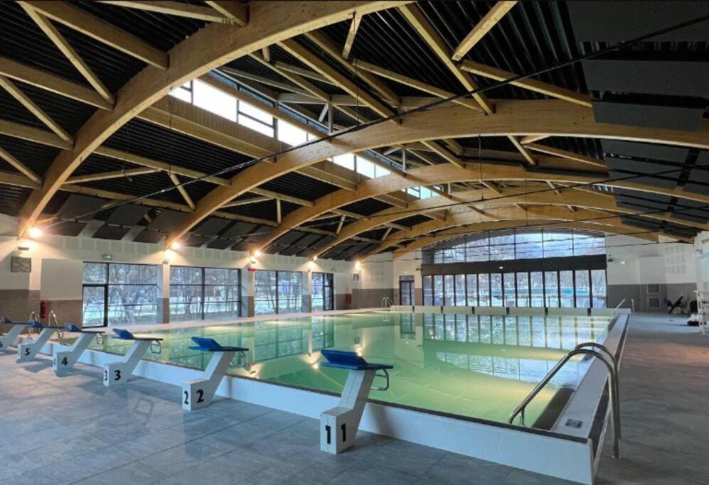 Charmant Logement De Plein Pied Avec Piscine 2* Loudenvielle Esterno foto